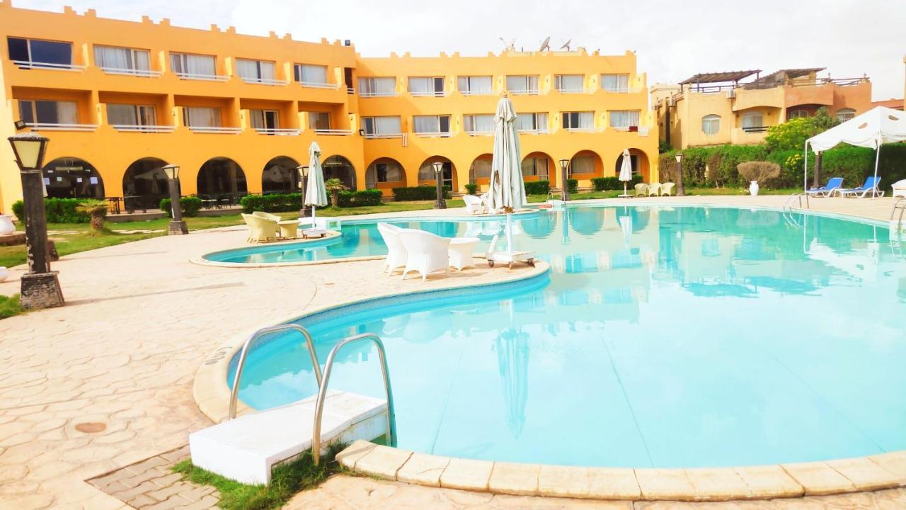 Hotel Horizon Elwadi Aquapark Ain Sukhna Esterno foto