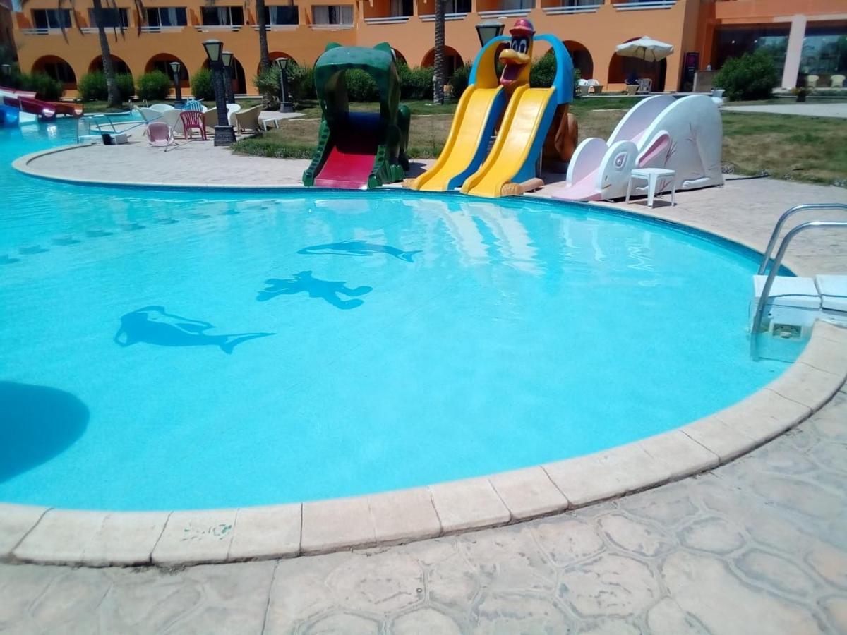 Hotel Horizon Elwadi Aquapark Ain Sukhna Esterno foto